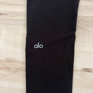 Alosoft high-waist black leggings